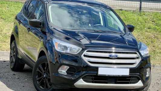 Ford Escape III Рестайлинг, 2019, пробег 115776 км Ford Escape III Рестайлинг, 2019, пробег 115776 км