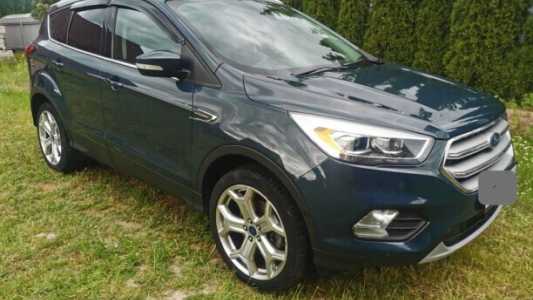 Ford Escape III Рестайлинг, 2019, пробег 117500 км Ford Escape III Рестайлинг, 2019, пробег 117500 км