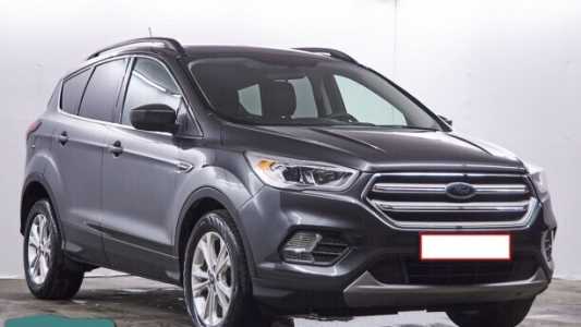 Ford Escape III Рестайлинг, 2019, пробег 48800 км Ford Escape III Рестайлинг, 2019, пробег 48800 км