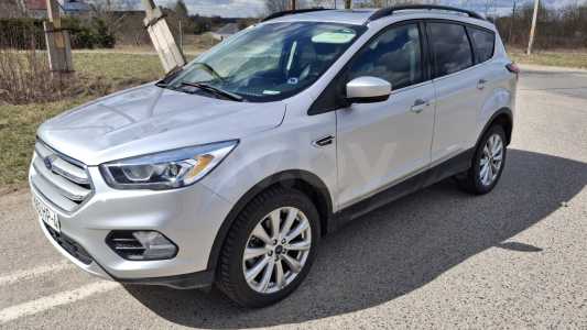 Ford Escape III Рестайлинг