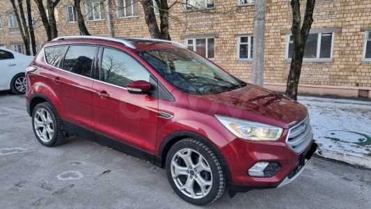Ford Escape III Рестайлинг