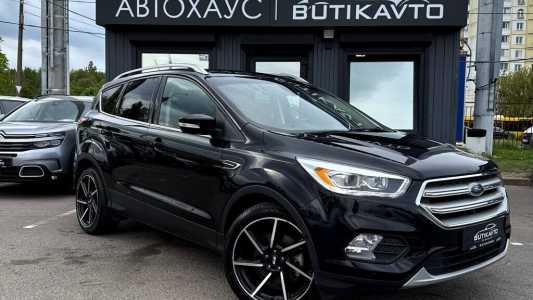 Ford Escape III Рестайлинг