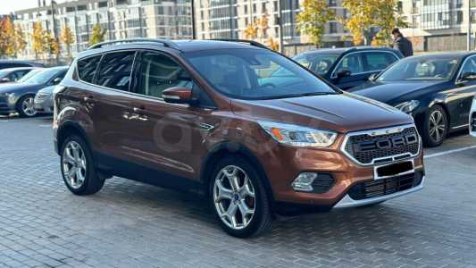 Ford Escape III Рестайлинг