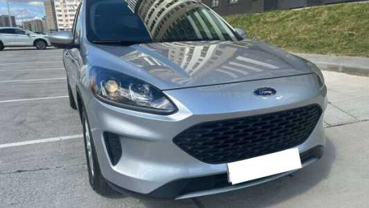 Ford Escape IV, 2020, пробег 50000 км Ford Escape IV, 2020, пробег 50000 км