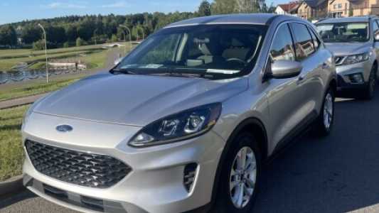 Ford Escape IV, 2020, пробег 92000 км Ford Escape IV, 2020, пробег 92000 км