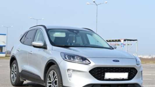 Ford Escape IV, 2020, пробег 93000 км Ford Escape IV, 2020, пробег 93000 км