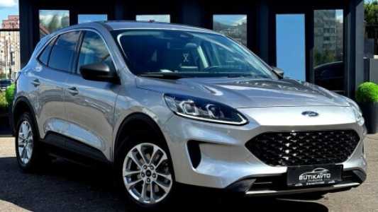 Ford Escape IV, 2022, пробег 15880 км Ford Escape IV, 2022, пробег 15880 км
