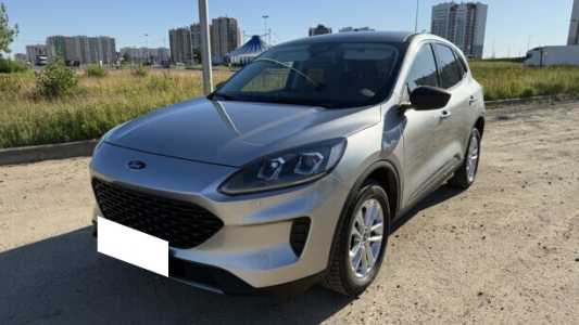 Ford Escape IV, 2022, пробег 16000 км Ford Escape IV, 2022, пробег 16000 км