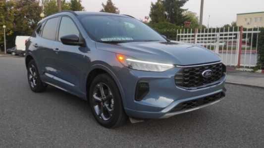 Ford Escape IV  Рестайлинг, 2023, пробег 18800 км
