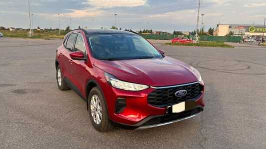 Ford Escape IV Рестайлинг, 2023, пробег 5600 км Ford Escape IV Рестайлинг, 2023, пробег 5600 км