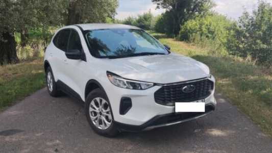 Ford Escape IV Рестайлинг, 2023, пробег 6400 км Ford Escape IV Рестайлинг, 2023, пробег 6400 км