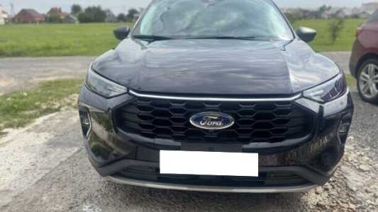 Ford Escape IV Рестайлинг, 2023, пробег 69000 км Ford Escape IV Рестайлинг, 2023, пробег 69000 км