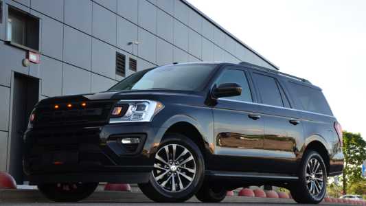 Ford Expedition IV