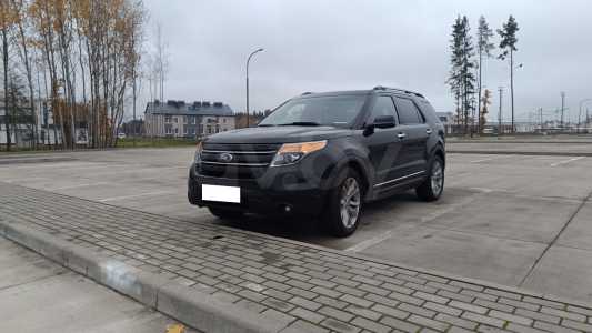 Ford Explorer V