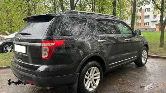 Ford Explorer V