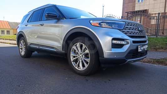 Ford Explorer VI