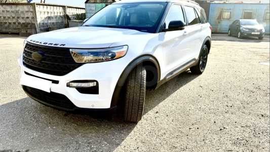 Ford Explorer VI