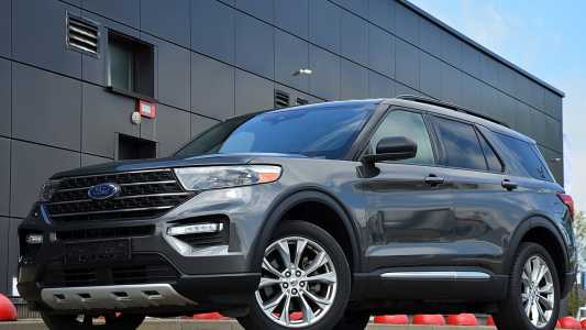 Ford Explorer VI