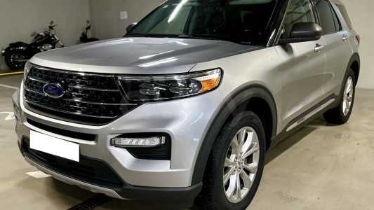 Ford Explorer VI