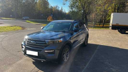 Ford Explorer VI