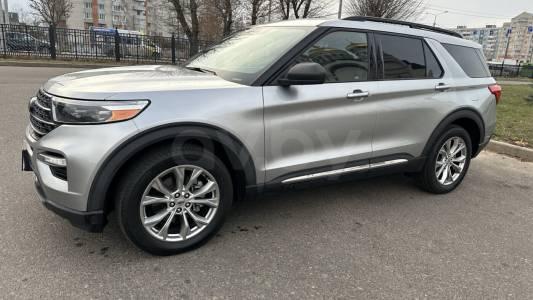 Ford Explorer VI