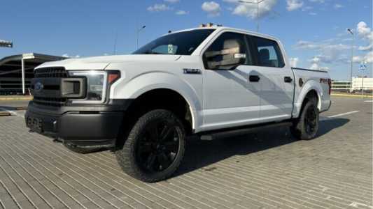 Ford F-150 XIII Рестайлинг, 2020, пробег 85295 км Ford F-150 XIII Рестайлинг, 2020, пробег 85295 км