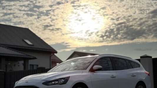 Ford Focus IV, 2020, пробег 180000 км