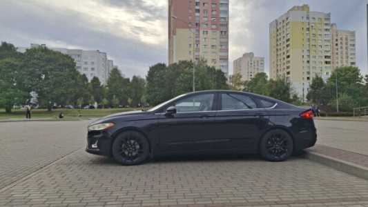Ford Fusion USA II  2-й рестайлинг, 2018, пробег 69300 км