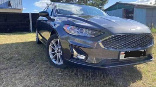 Ford Fusion USA II 2-й рестайлинг, 2019, пробег 105000 км Ford Fusion USA II 2-й рестайлинг, 2019, пробег 105000 км