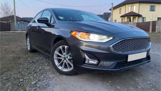 Ford Fusion USA II 2-й рестайлинг, 2019, пробег 105000 км Ford Fusion USA II 2-й рестайлинг, 2019, пробег 105000 км