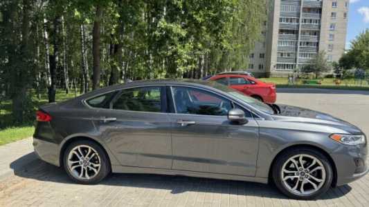 Ford Fusion USA II 2-й рестайлинг, 2019, пробег 68000 км Ford Fusion USA II 2-й рестайлинг, 2019, пробег 68000 км