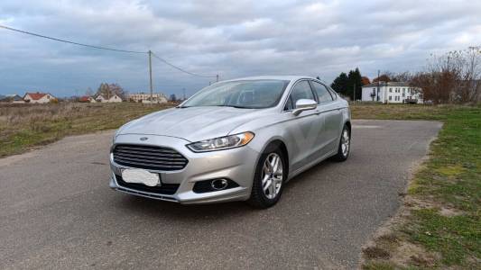 Ford Fusion USA II