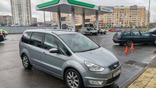 Ford Galaxy II Рестайлинг