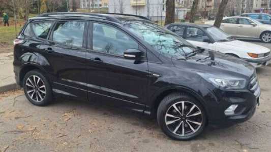 Ford Kuga II Рестайлинг, 2017, пробег 172000 км Ford Kuga II Рестайлинг, 2017, пробег 172000 км