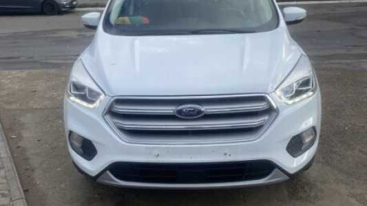 Ford Kuga II Рестайлинг, 2018, пробег 185000 км Ford Kuga II Рестайлинг, 2018, пробег 185000 км