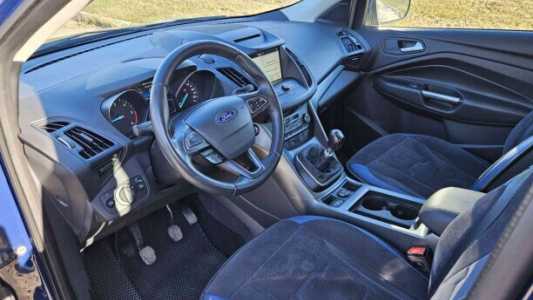 Ford Kuga II Рестайлинг, 2019, пробег 130000 км Ford Kuga II Рестайлинг, 2019, пробег 130000 км