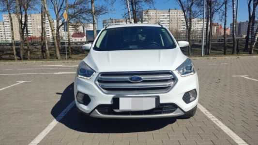 Ford Kuga II Рестайлинг, 2019, пробег 174000 км Ford Kuga II Рестайлинг, 2019, пробег 174000 км