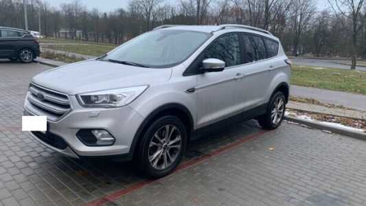 Ford Kuga II Рестайлинг, 2019, пробег 181000 км Ford Kuga II Рестайлинг, 2019, пробег 181000 км