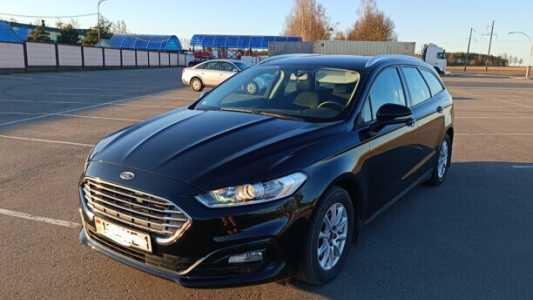 Ford Mondeo V Рестайлинг, 2019, пробег 127000 км Ford Mondeo V Рестайлинг, 2019, пробег 127000 км