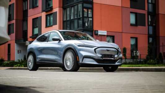 Ford Mustang Mach-E , 2022, пробег 21800 км