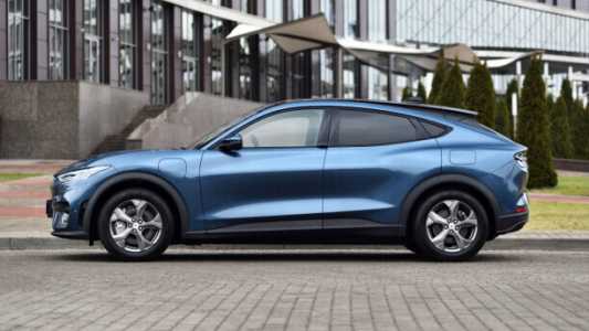 Ford Mustang Mach-E , 2022, пробег 65000 км
