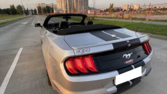 Ford Mustang VI Рестайлинг, 2017, пробег 115000 км Ford Mustang VI Рестайлинг, 2017, пробег 115000 км