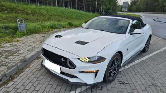 Ford Mustang VI  Рестайлинг, 2020, пробег 111000 км