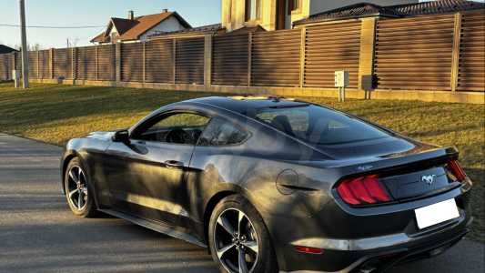 Ford Mustang VI Рестайлинг