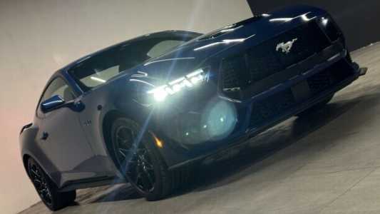 Ford Mustang VII, 2023, пробег 600 км