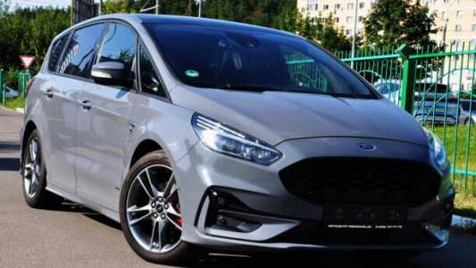 Ford S-MAX II Рестайлинг, 2019, пробег 154000 км Ford S-MAX II Рестайлинг, 2019, пробег 154000 км