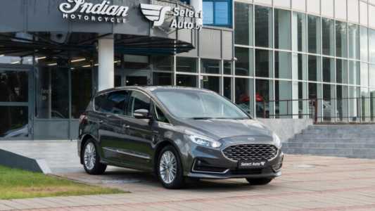 Ford S-MAX II Рестайлинг, 2020, пробег 52000 км Ford S-MAX II Рестайлинг, 2020, пробег 52000 км