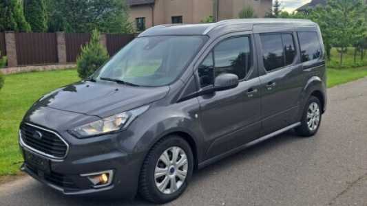 Ford Tourneo Connect II Рестайлинг, 2020, пробег 197005 км Ford Tourneo Connect II Рестайлинг, 2020, пробег 197005 км