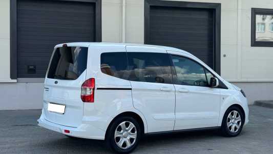 Ford Tourneo Courier I Рестайлинг