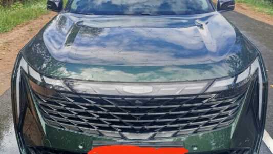 Geely Atlas II (L), 2024, пробег 8000 км Geely Atlas II (L), 2024, пробег 8000 км